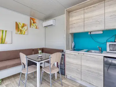 Küche und Essbereich