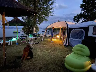 Mobilheim für 6 Personen (24 m²) in Tuoro Sul Trasimeno 2/10 Mobilheim für 6 Personen (24 m²) in Tuoro Sul Trasimeno 2/10