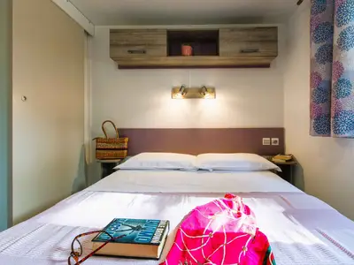 Mobilheim für 6 Personen (40 m²) in Tuoro Sul Trasimeno 1/10