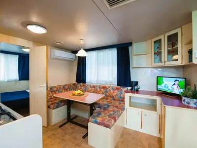 Mobilheim für 6 Personen (24 m²) in Tuoro Sul Trasimeno 7/10