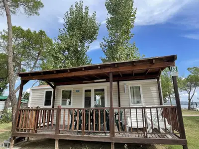 Mobilheim für 6 Personen (40 m²) in Tuoro Sul Trasimeno 2/10