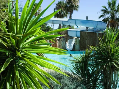 PoolOfHouse