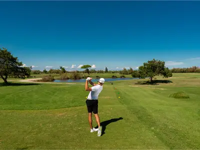 Golf spielen