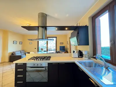 Küche und Essbereich