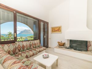 23707463-Reihenhaus-6-Porto San Paolo-300x225-1