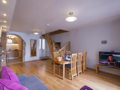 Wohn- und Esszimmer