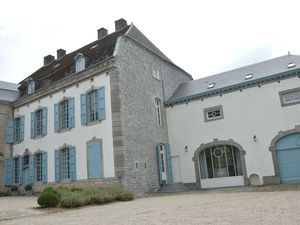 19337965-Schloss-24-Marchin-300x225-4