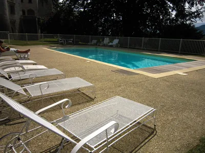 PoolOfHouse