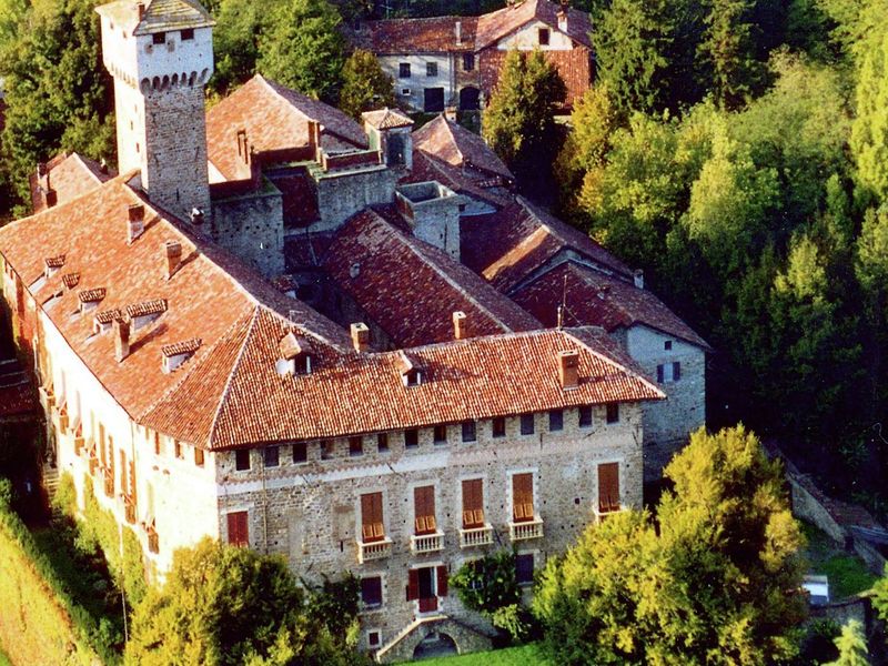 19350227-Schloss-4-Tagliolo Monferrato-800x600-0
