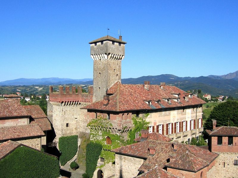 19350222-Schloss-4-Tagliolo Monferrato-800x600-2