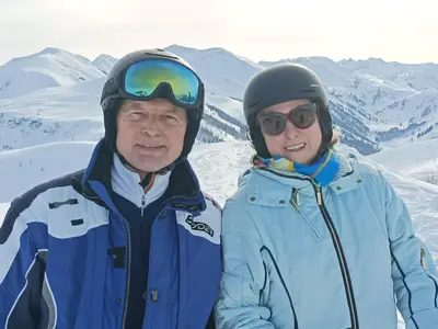 Ihre Gastgeber Ursula+Berni beim Skifahren