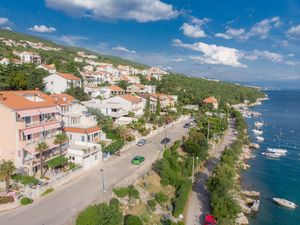 23941276-Studio-2-Crikvenica-300x225-5