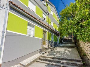 23945117-Studio-2-Crikvenica-300x225-5