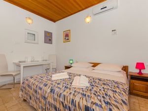 Studio für 2 Personen (22 m²) in Duće