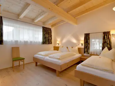 App6 Schlafzimmer 2