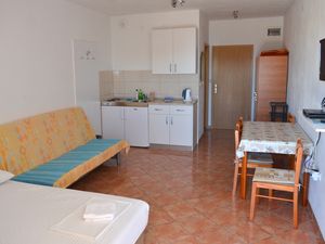 23931763-Studio-3-Gradac (Split-Dalmatien)-300x225-2