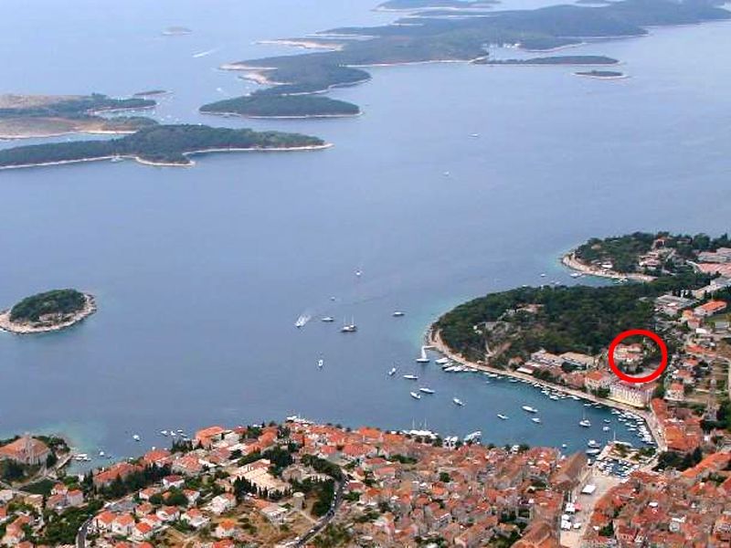 23926147-Studio-4-Hvar-800x600-0