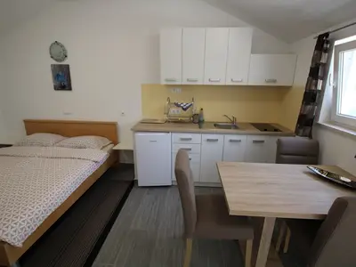 Studio für 2 Personen (18 m²) in Labinci 9/10