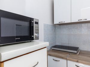 23933473-Studio-3-Lokva Rogoznica-300x225-1