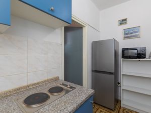 23933474-Studio-4-Lokva Rogoznica-300x225-2