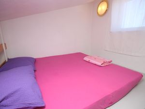 23930815-Studio-4-Makarska-300x225-5