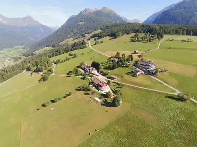 Tscharra und Zechnerkarspitz