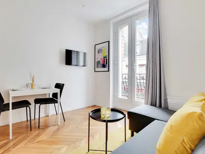 Studio für 3 Personen (16 m²) in Nanterre 9/10