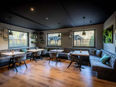 Restaurant-7