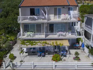 Studio für 4 Personen in Podgora