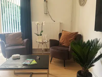 Studio 2