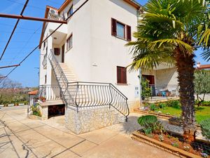 23941529-Studio-3-Rovinj-300x225-5