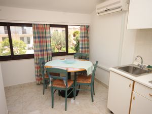 23929887-Studio-3-Rovinj-300x225-1