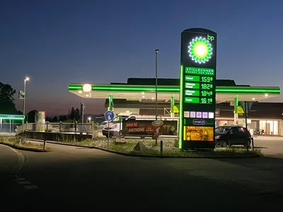 Tankstelle Nacht1