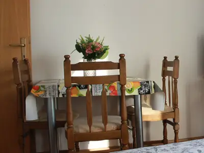 Studio für 2 Personen (19 m²) in Sibenik-Brodarica 1/10