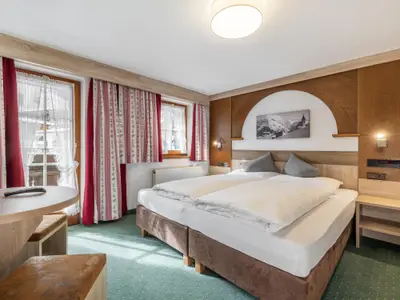 Nederkogel_AltesHolzhaus_Soelden_byRudiWyhlidal-77