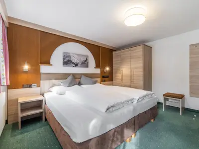 Nederkogel_AltesHolzhaus_Soelden_byRudiWyhlidal-77