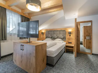 web-alt-kaisers-app-23-7029