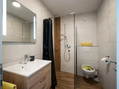 Appartement_Ilvy_Sonnbichl_42b_Soell_Badezimmer
