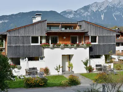 Nebenhaus Sommer