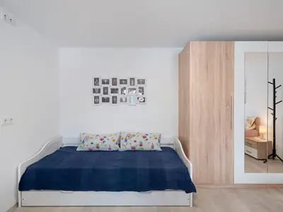 BEDROOM, INSIDE