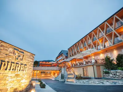 Almwellness Hotel Pierer_Außenbeleuchtung