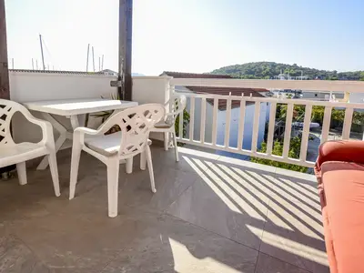 balcony-terrace