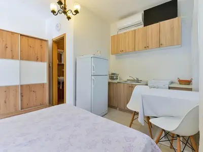 Studio für 2 Personen (19 m²) in Sukošan 10/10