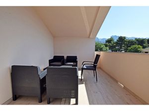 23944791-Studio-4-Starigrad-Paklenica-300x225-1