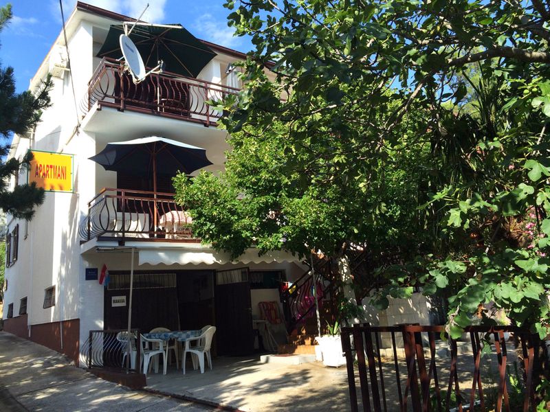 23929445-Studio-4-Starigrad-Paklenica-800x600-0