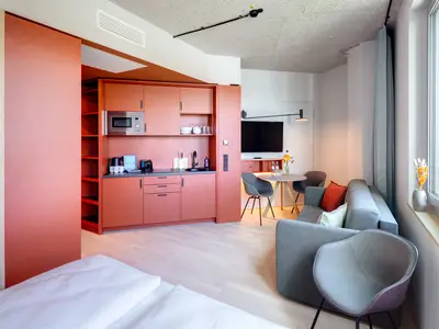 Studio Superior Premium