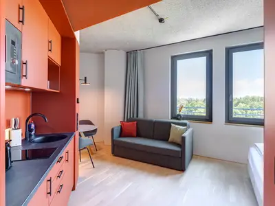 Studio Superior Premium