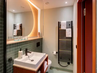 Studio Superior Premium