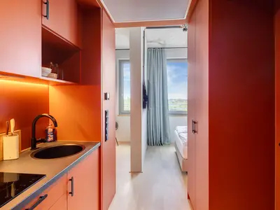 Studio Deluxe Premium