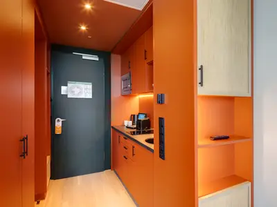 Studio Deluxe Premium